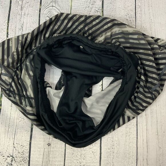 ATHLETA running shorts  - Picture 5 of 5